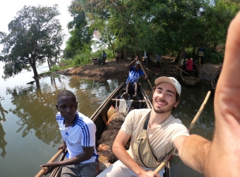 Valentin als Freiwilliger in Uganda